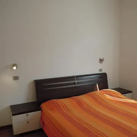 Villaggio Azzurro Μπιμπιόνε