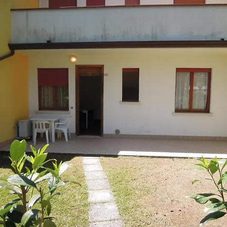 Villaggio Azzurro Μπιμπιόνε