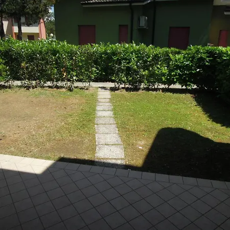 Villaggio Azzurro Бибионе